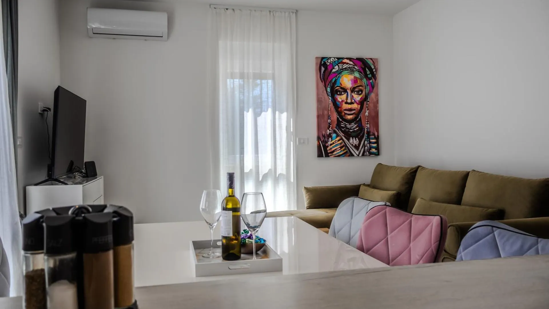 Villa Dino With Private Parking & Pool Pula